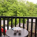Jenever آمبيلسايد